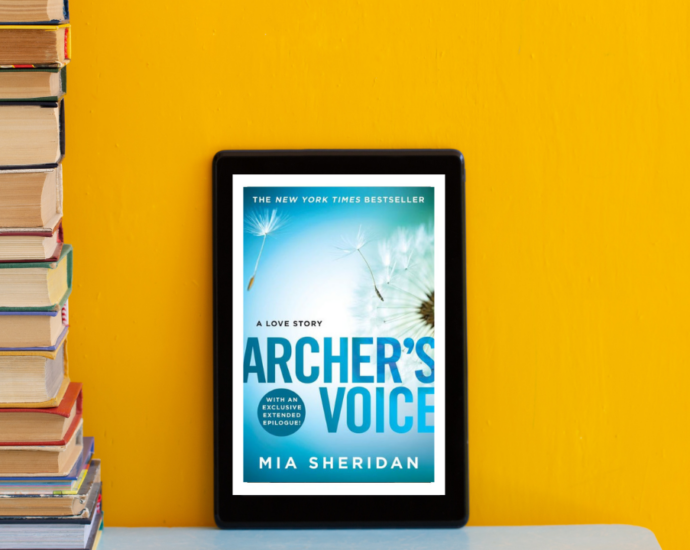 Archer's Voice by Mia Sheridan is the story of a woman chained to the memory of one horrifying night and the man whose love is the key to her freedom.